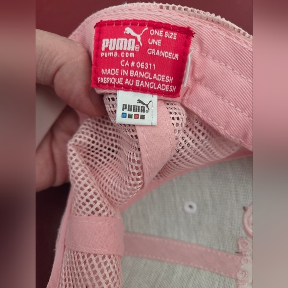 ⭐️Puma Women's Pink and Green Cap - Picture 4 of 4